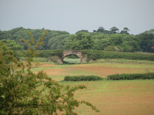 Railway Bridge and farmland north of Scalford